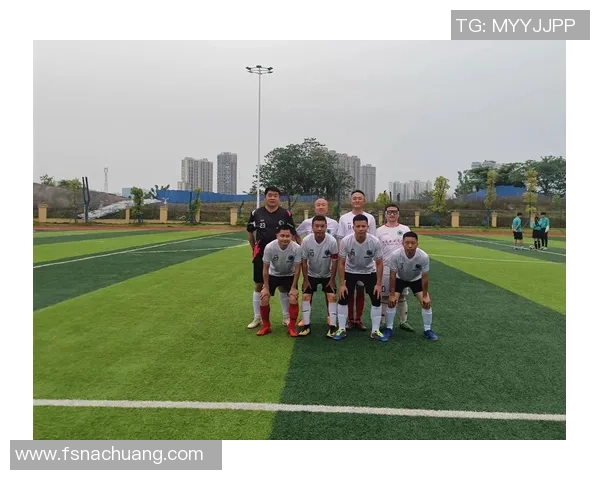 抖音足球球星入驻热潮 探索他们背后的故事与新媒体互动模式